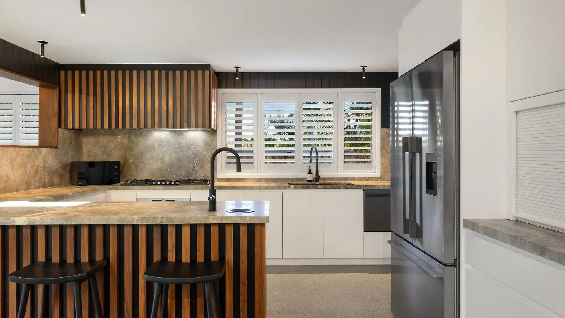 Holiday home Noire At The Beach Villa Byron Bay